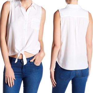 Beachlunchlounge Janera tie front button down top